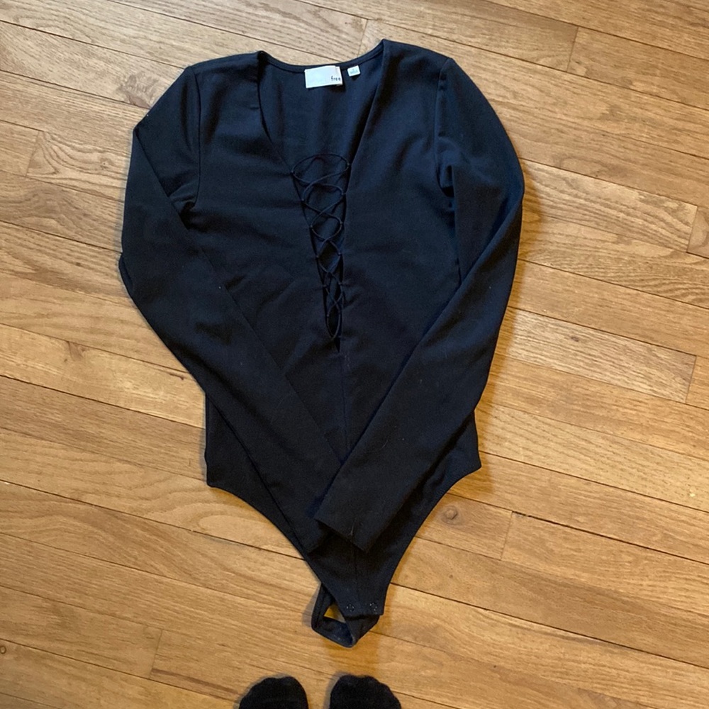ARITZIA BODYSUIT